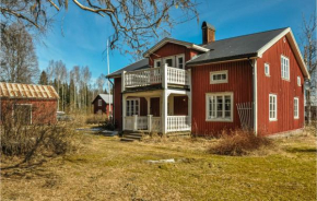 Nice home in Stöllet with WiFi and 5 Bedrooms
